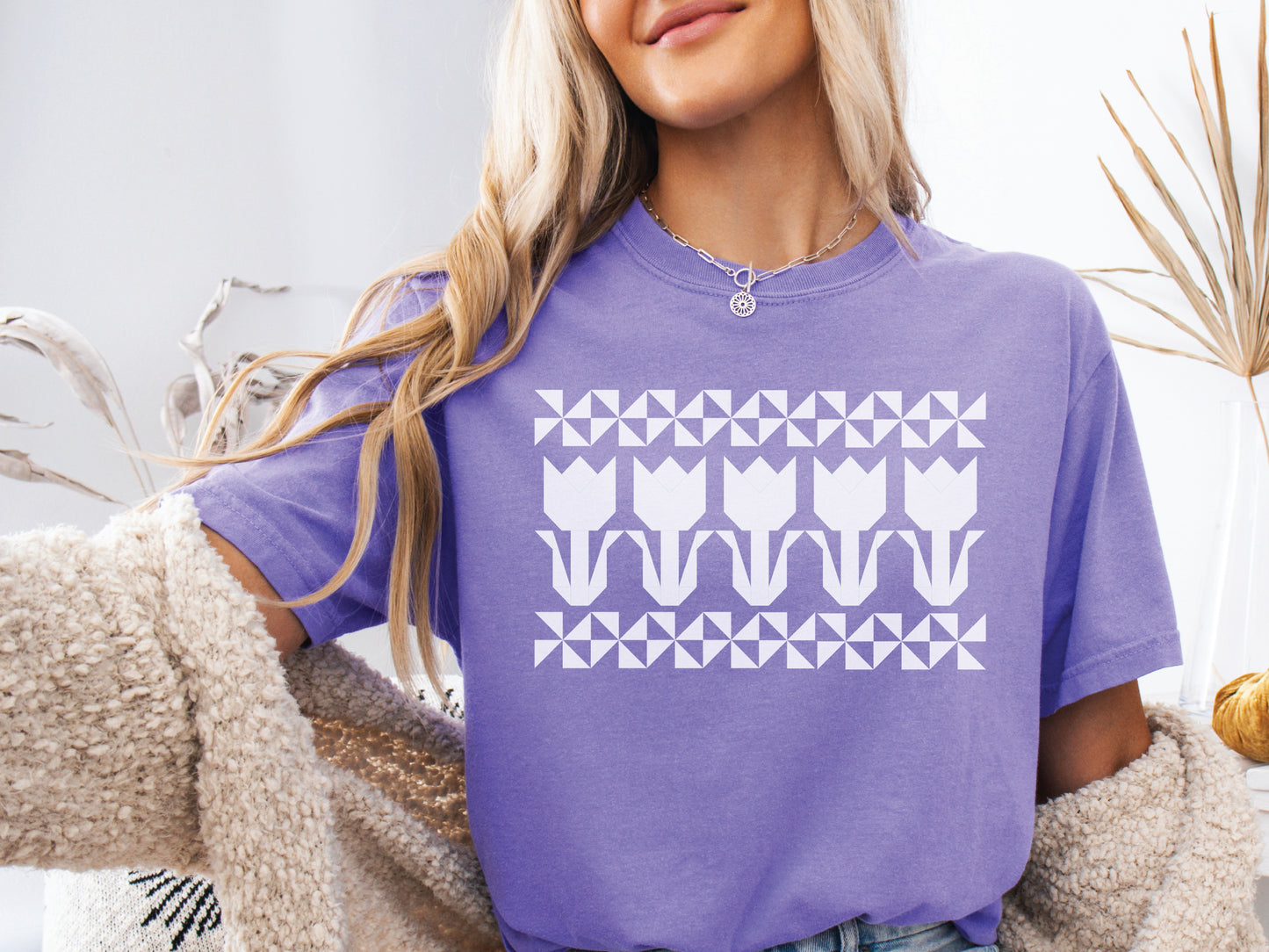 Tulip Quilt Block T-Shirt