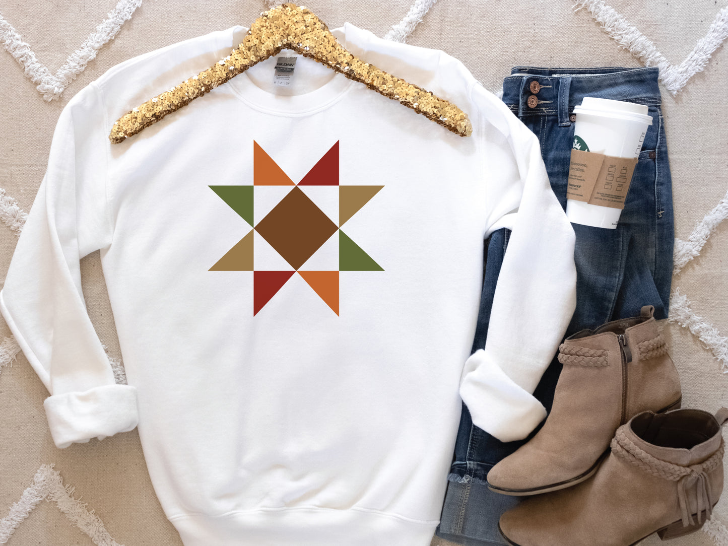 Evening Star quilt block sweatshirt in the color White with autumn colors by Bee Inspired Tees. Gifts for Quilters, perfect for fall sewing, quilt retreats, and everyday wear.