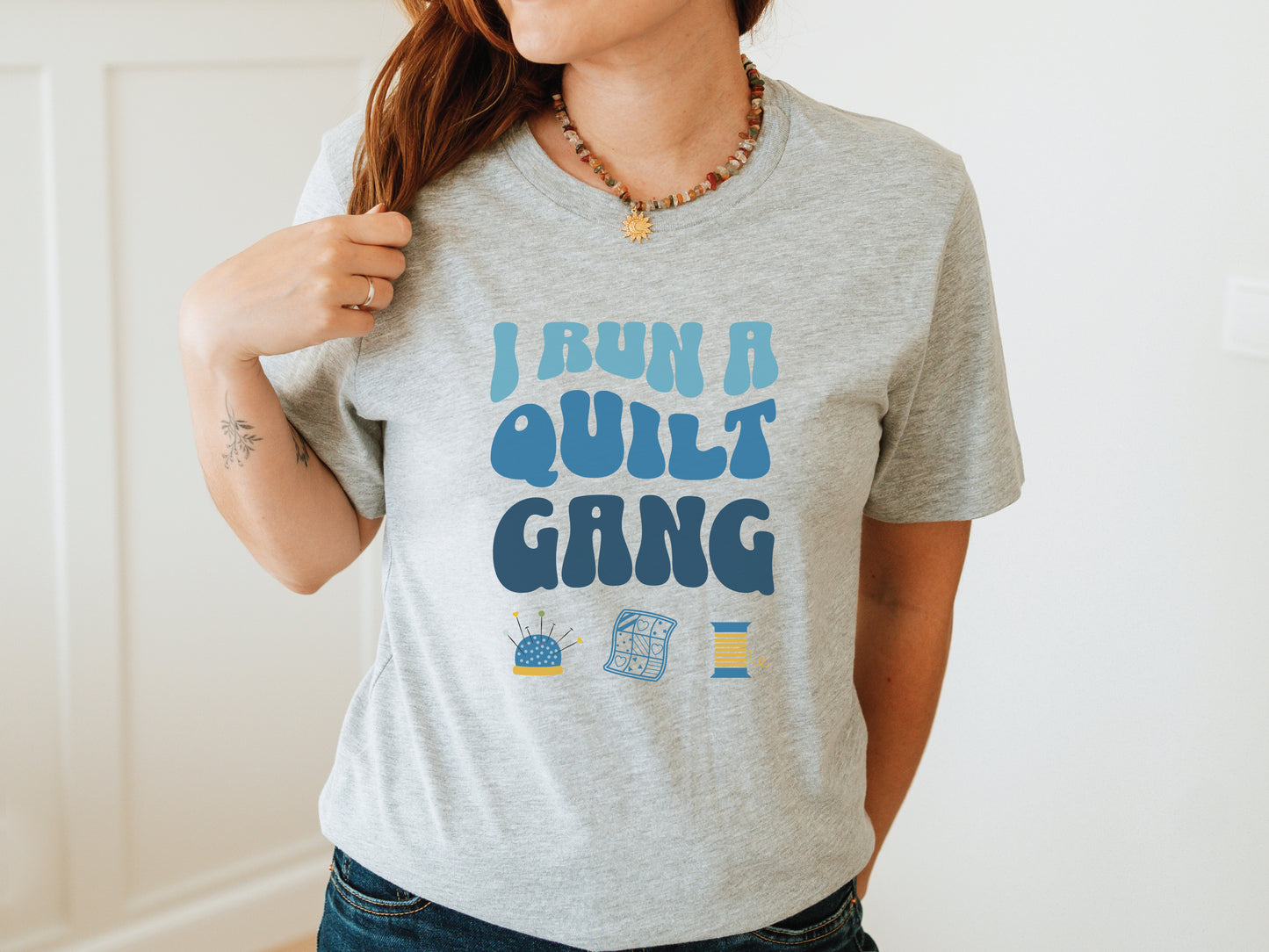 I Run A Quilt Gang T-Shirt (Blue)
